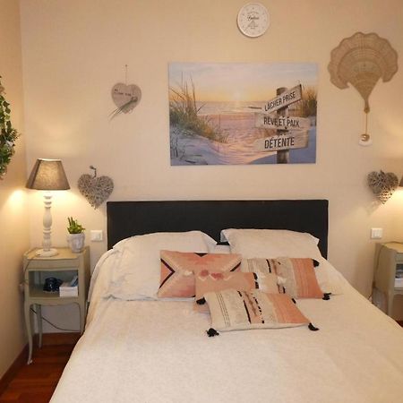 Chambre Le Mas D'Adelice Taulignan Zewnętrze zdjęcie