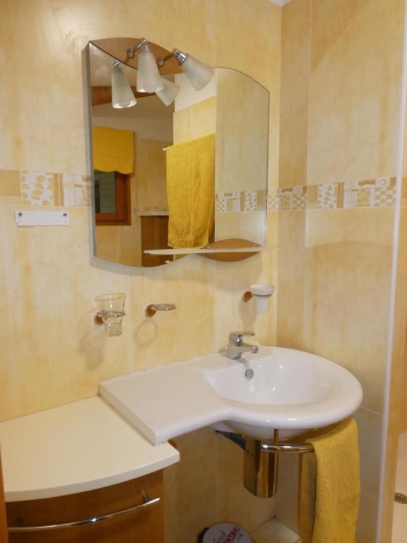 Chambre Le Mas D'Adelice Taulignan Zewnętrze zdjęcie